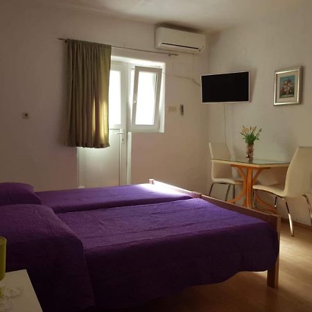 Apartment Ante Kastela Bagian luar foto