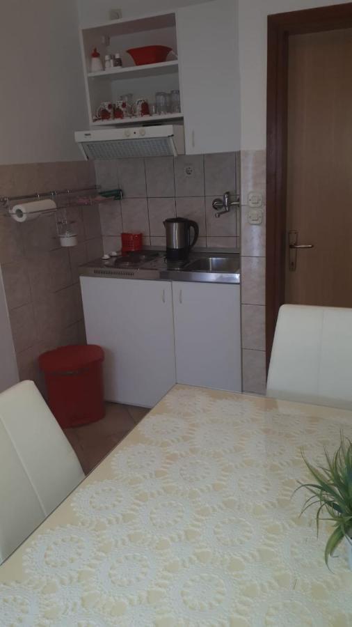 Apartment Ante Kastela Bagian luar foto